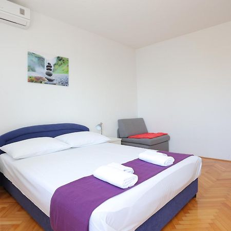 Apartments By The Sea Brela, Makarska - 2718 Zimmer foto