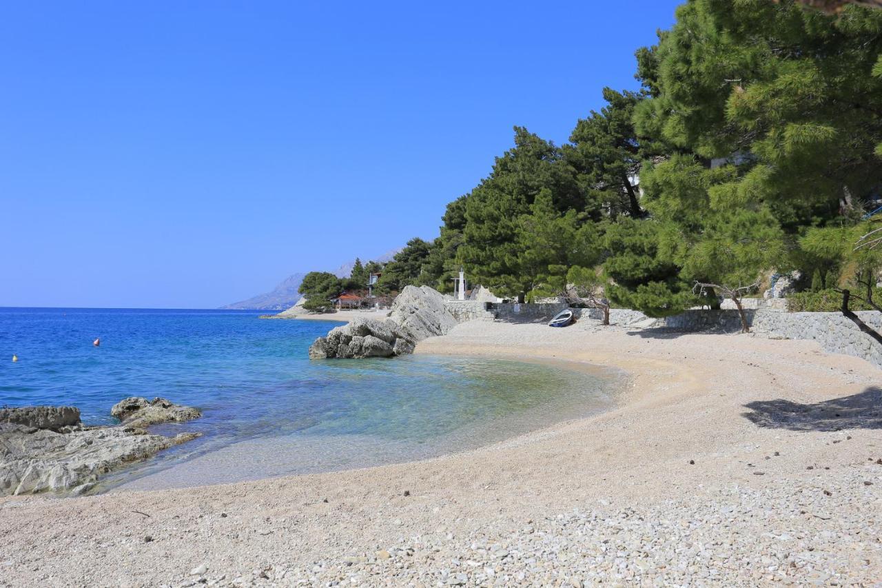 Apartments By The Sea Brela, Makarska - 2718 Exterior foto
